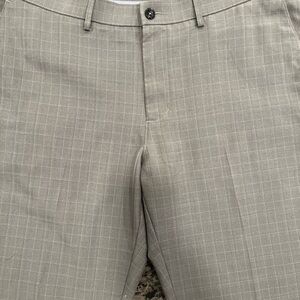 Haggar Men's Gray Dress Pants